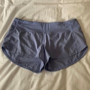 Lululemon 2.5 in’ speed up short